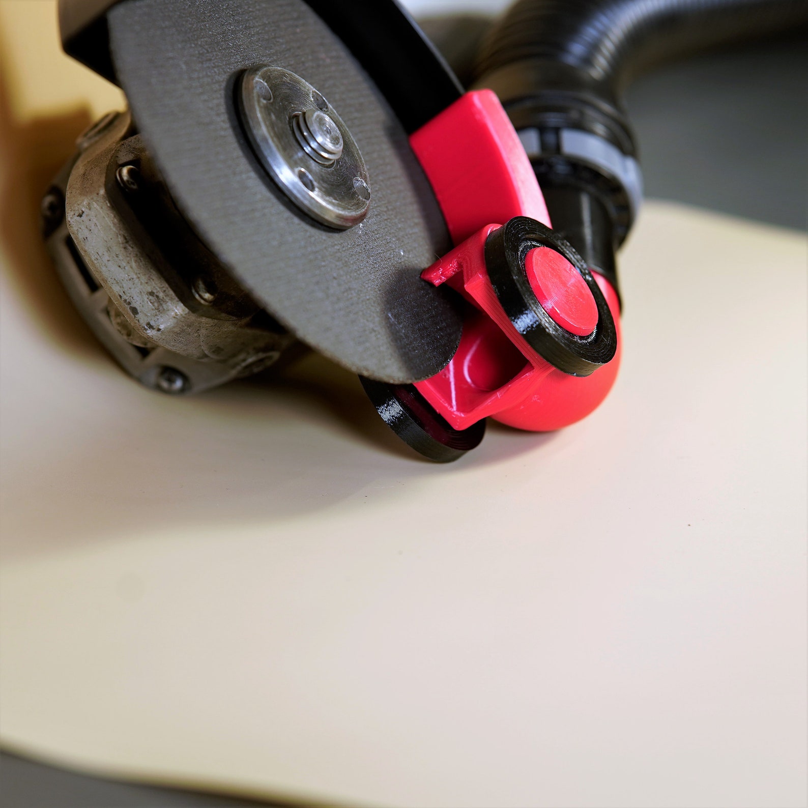 Angle Grinder Dust Collector Attachment for 125mm Disc — 3